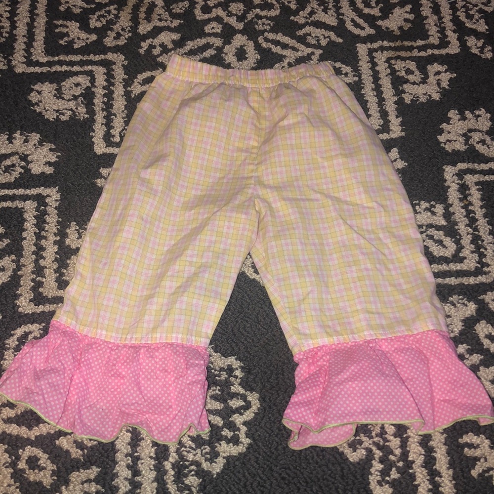 Ruffle pants